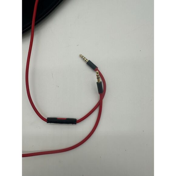 Beats by Dr. Dre PowerBeats Soft Case & Audio Jack Only -Black Case - Picture 7 of 7